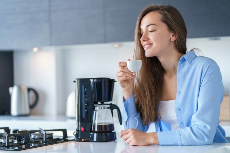 Which Coffee Maker Makes The Hottest Coffee: Single Serve & Nespresso